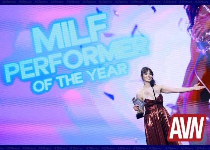 Lexi Luna Captures AVN’s ‘MILF Performer of the Year’ Trophy for 2026
