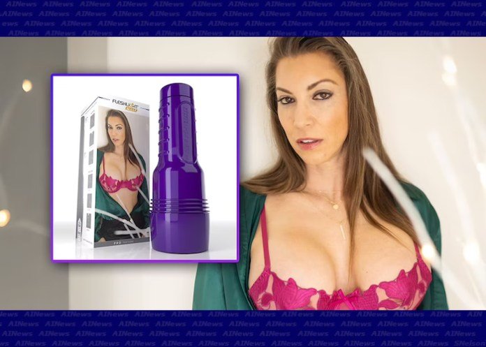 Lady LorReign Launches Official Fleshlight Pro Model